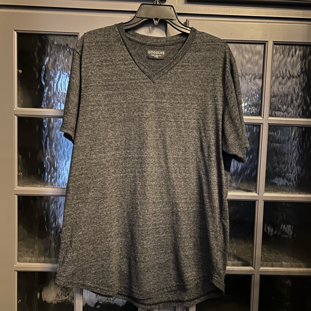 Goodlife Men's Charcoal Heathered V-Neck Tee